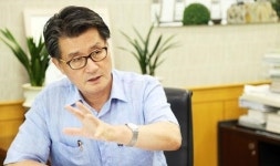 [책 읽는 지자체를 만나다│⑪ 서울시 관악구] 퇴근길 지하철역에서 책 빌린다