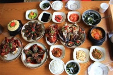 국산 꽃게의 풍미 느끼며 백운호수 가을 정취도 즐겨요