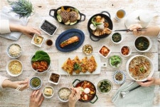 가까운 사람들과 즐기는 바른 식탁