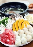 매일 빚어내는 속 꽉찬 수제 생만두와 해물육수의 조화