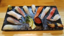 정직한 재료에 정(情) 담은 스시·사시미 전문점