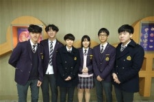 [일산대진고 2017 대한민국학생창의력올림피아드 고등부 금상 수상]“앱 개발과 구조물 제작, 공연까지 하며 지식의 융합 경험했어요”