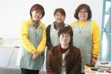 세월호 엄마들이 만든 압화작품 전시회 ‘너희를 담은 시간’