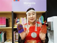 [우리 동네 도서관_파주시 다문화도서관 1호점 <무지개작은도서관>]외국인과 시민들이 어우러진 커뮤니티 도서관으로 오세요! 