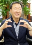 [책 읽는 학교를 만나다│④ 원인진 영락고등학교 교장] 책 무기로 대입 바늘구멍 뚫는다