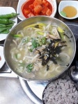 푸짐하고 구수한 감자탕에 반했어요~