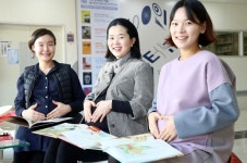 [인터뷰│고양시립아람누리도서관 임신부 독서동아리 배부른 책읽기] 태아와 함께 책읽는 특별한 경험