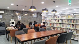 주말에도 이용 가능한 공공도서관으로 새 단장