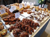 [고소함으로 꽉 채운 우리 동네 베이커리카페]빵과 커피, 두말 필요 없는 찰떡궁합!