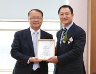 [중소기업인 이야기│17 백호정 선형상사 대표] 13년동안 장애인 맞춤형신발 만들어