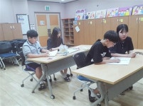 [우리 동아리 최고_ 양명여고 교육봉사동아리 ‘나눔누리’]배려하고 소통하며 가르치고 나누는 즐거움을 알아가다