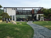 [분당·용인 하늘을 볼 수 있는 카페, 레스토랑]높은 천장, 테라스, 옥상과 마당이 선사하는 힐링
