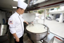 40년 3대째 잇고 있는 설렁탕과 달인이 만든 냉면 