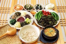 천고마비의 계절에는 우리 토속음식이 최고야~