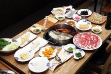 중국식 샤브샤브, 자꾸 생각나는 진한 맛이 일품