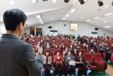 [초등수업의 본질을 깨우다] 아이들 품는 12년, 미래사회 적응력 키우는 시간으로