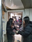 [오마중학교 2학년 4반, 사랑의 연탄 나눔 봉사 활동 펼쳐]“얼굴엔 연탄 검댕이 가득했지만 마음만은 행복했던 하루”