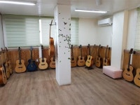 “나만의 평생 기타로 황홀한 연주를~”