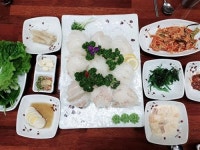 [이경란 독자 추천 ‘협재삼춘네횟집’]파주 운정에서 제주의 맛을 느끼는 곳