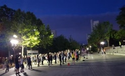 [우리지역 야간운동 프로그램 소개!]‘달밤의 체조’로 무더위 잡고, 건강 챙기고~