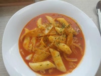 떡볶이·김밥부터 혼밥까지, 대치동 ‘코끼리분식’