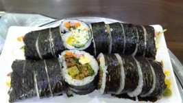 알차고 맛있는 24시 분식집 ‘김밥하우스’