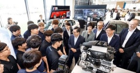 산업일선 경험을 사회에 돌려주려한다