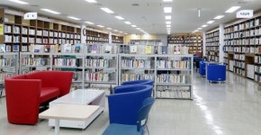 [코로나19로 달라지는 공공도서관 서비스] 전자책 확대 … 온라인 강의도 제공해야