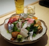 압구정 이자카야에서 맛있는 요리로 행복한 시간