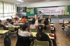 [2020년 전국 도서관 운영평가 대통령표창 받은 구립증산정보도서관] 공간 개선 … 지역기관과 협력 앞장