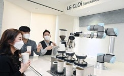 바리스타봇, LG트윈타워에 떴다