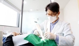 `고맙습니다`, 개원 20주년 맞은 일산역 함박웃음치과