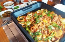 일산 파주 자유로변 오리 숯불구이 맛집 ‘석기시대’ 문 열어