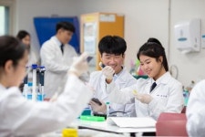 내실 있는 과학&인문 프로그램, 월등한 입시 실적으로, 반포고등학교