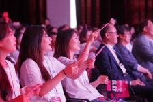 27개국 크리에이터 데뷔 첫 쇼케이스