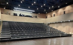 장애인 접근성 높인 모두예술극장