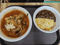 세트 메뉴가 매력적인 동네 맛집 ‘수타손짜장’
