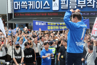 이재명 “외연 확장” 김문수 “결집 반전” 보수표심 쟁탈전