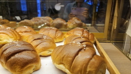 로스터리 카페 ‘포스톤즈’ 삼성파르나스몰점