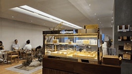 로스터리 카페 ‘포스톤즈’ 삼성파르나스몰점