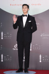 박서준, 밤톨머리 길었죠? 턱시도 비주얼 (백상예술대상)