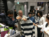 경기니트, 명동 방문 상담회 후끈