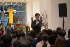 헤지스X카페꼼마, 소설가 김영하 초청 북토크 개최