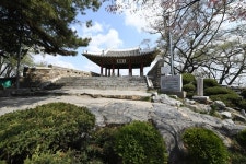 평양 을밀대 봄