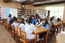 의성 안평중, 한국NVC센터 강사 초청 ‘비폭력 대화 연수’