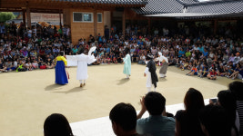 메르스로 중단됐던 ‘안동 하회별신굿탈놀이’ 상설공연 재개