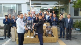 청도 화양읍 도주노인회, 지팡이 등 각 26대 전달