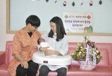 붉은 원숭이의 해, 경북 첫둥이 ‘힘찬 울음’