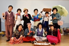 안동실버극단 ‘왔니껴, ‘그리운 예안장터’ 공연