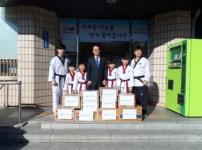 성주군 성주읍, 승리태권도가족 사랑의 라면 기탁